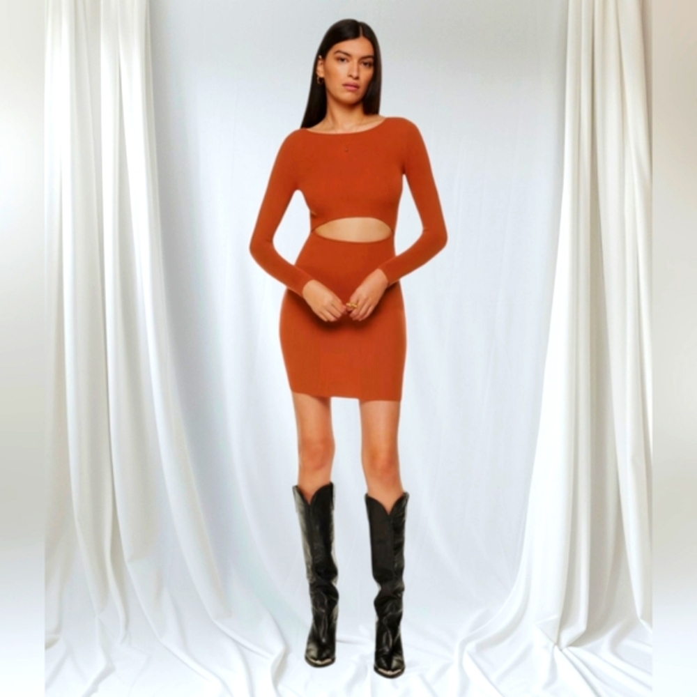 Wilfred Aritzia Revel Red cutout long sleeve dress